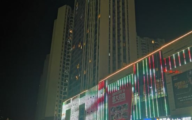 Homeinn Selected Hotel (Gong'an Yasi Plaza) – Exterior – Jingzhou