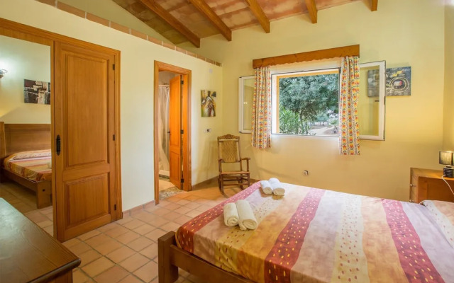 Sa Cunia in Campos With 3 Bedrooms and 2 Bathrooms