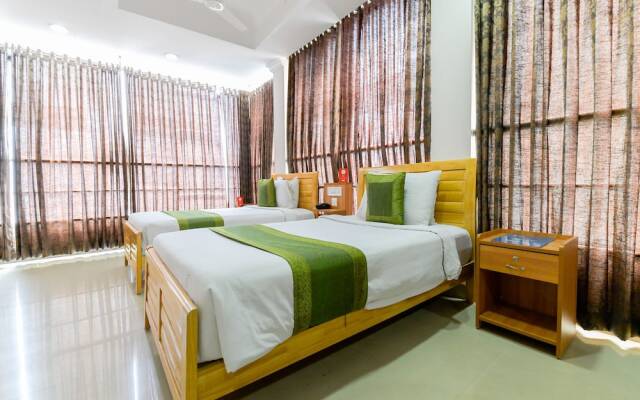 Hotel Tri-Star Regency