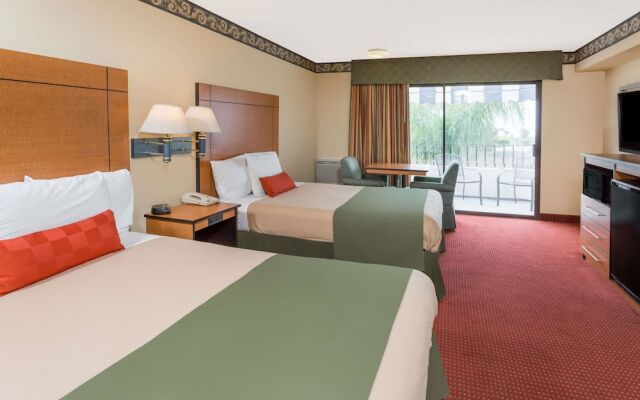 Travelodge By Wyndham San Clemente Beach