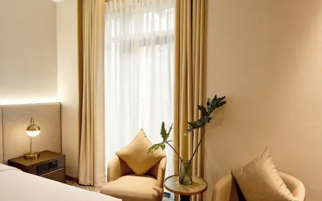REY Hotel Hanoi