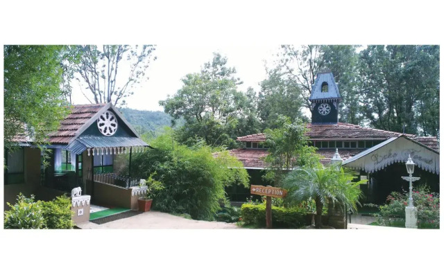 INDeco Lake Forest