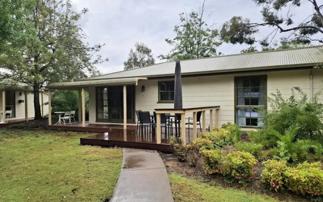Winbi River Resort Holiday Rentals
