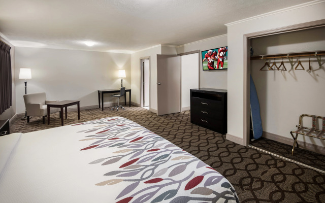 Red Roof Inn Lexington - Hamburg