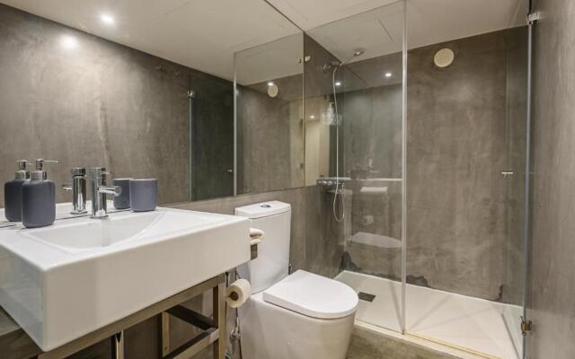 PWHC Miragaia Apartments