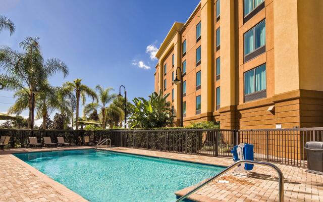 Hampton Inn & Suites Orlando-Apopka