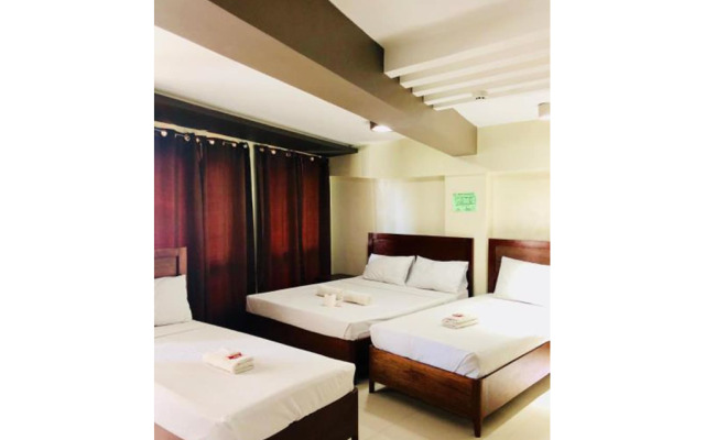 Ava Palm Suites