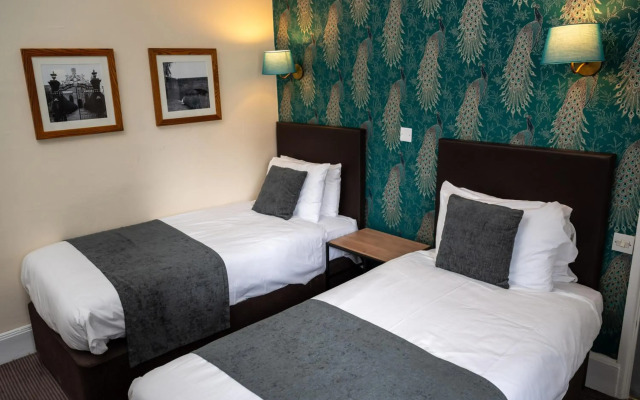 Bell Hotel by Greene King Inns