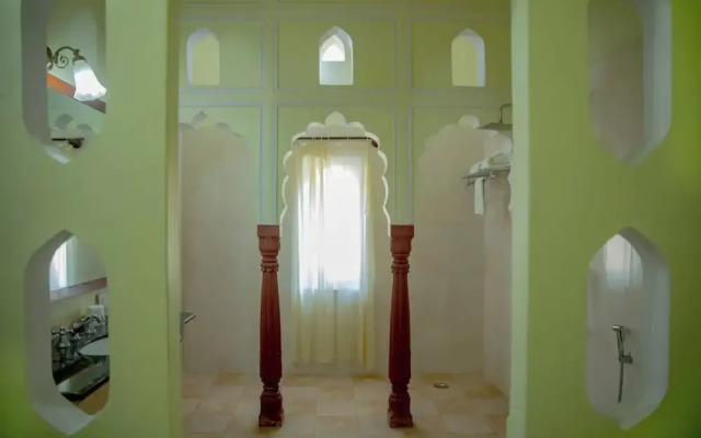 Shahpura Abhaneri Resort