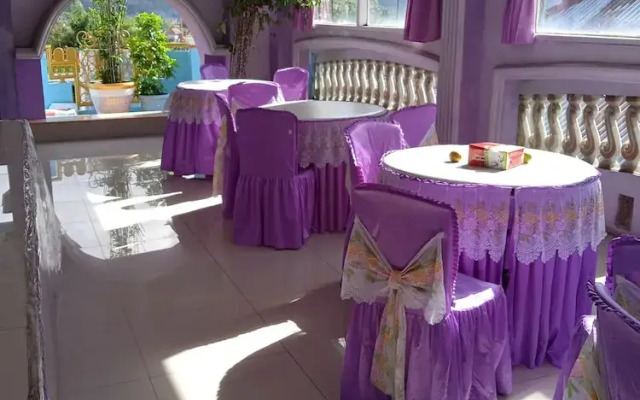 Trivadoh Syariah Hotel