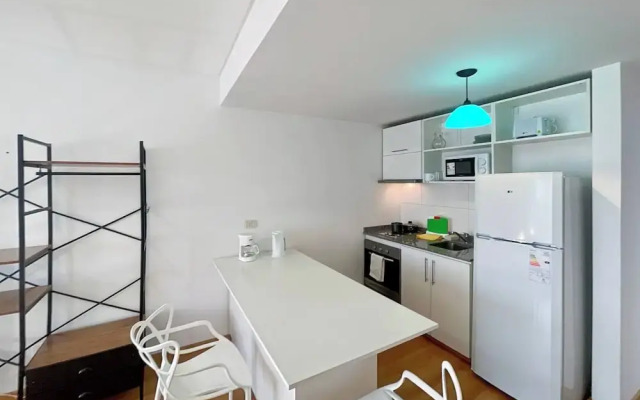 Spacious Studio in San Telmo With Balcony, Gym & Pool
