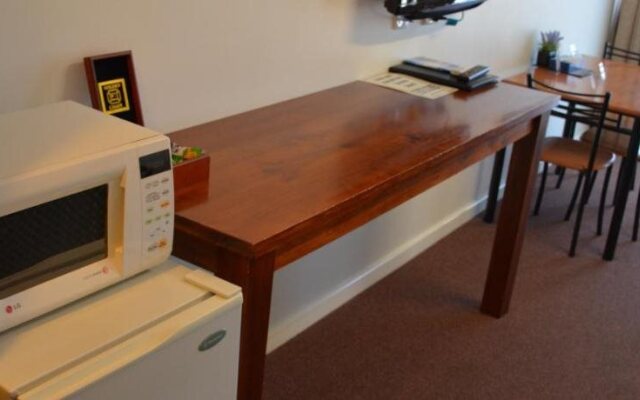 Augusta Courtyard Motel