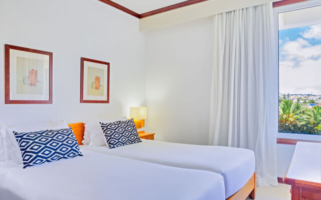 Vila Baleira Suites