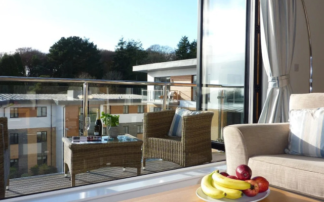 28 Clock Tower Court