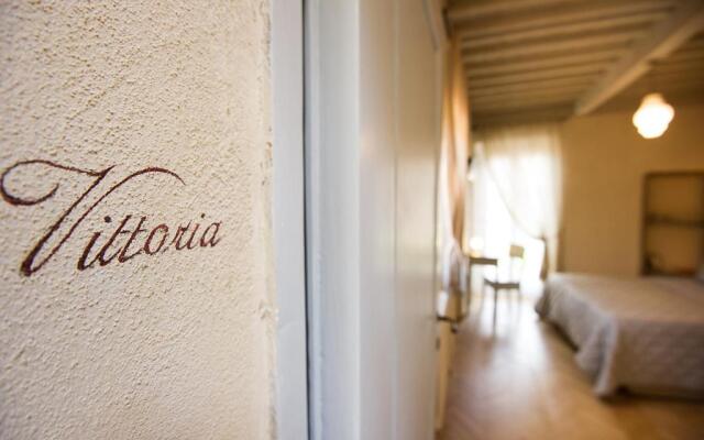 Il Piccolo Cavour Charming House B&B