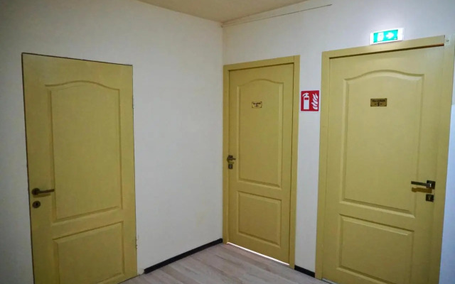 Alfredo Hostel
