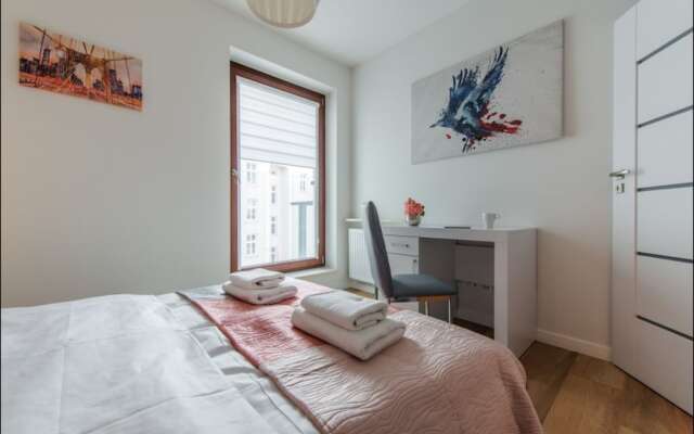 P&O Apartments Solec 13 with AC