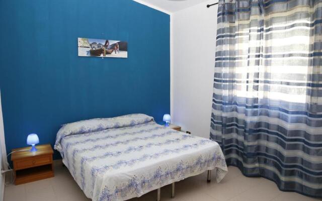 Villa Giù, indipendent villa near airport and sea