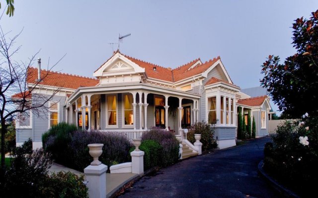 McHardy Lodge