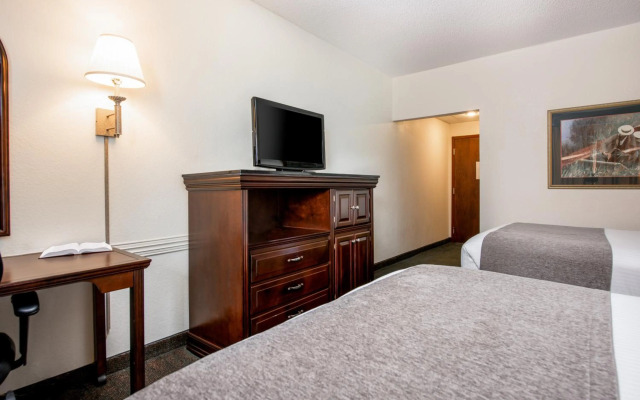 Savannah House Hotel