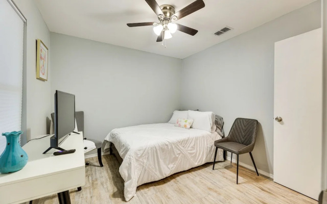 Pet-friendly San Juan Vacation Rental w/ Grill!