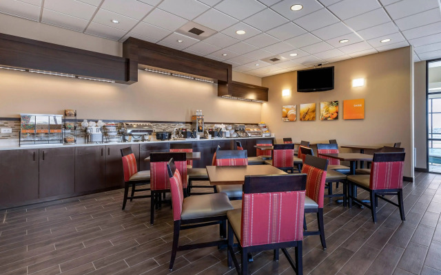 Comfort Inn & Suites Gateway to Glacier National Park
