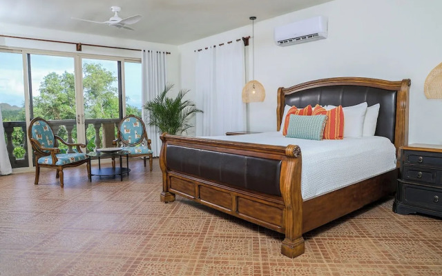 El Regalo Resort