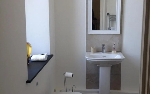 Creity Hall Guest House
