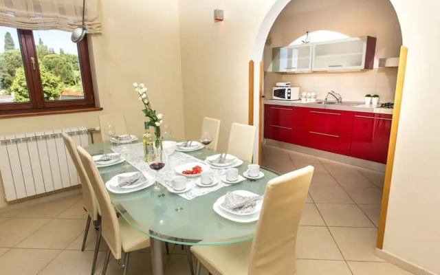 Villa Zuccon Comfortable Holiday Residence