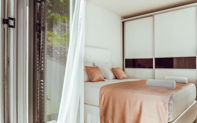 The View Premium Villas