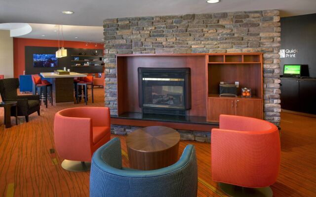 Courtyard by Marriott Paramus