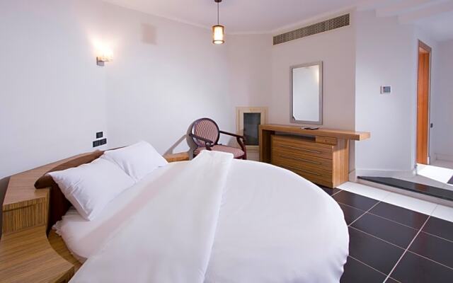Royal Beach Serviced Apartments
