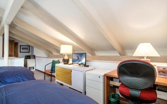 Seasons Four by Snowmass Vacations