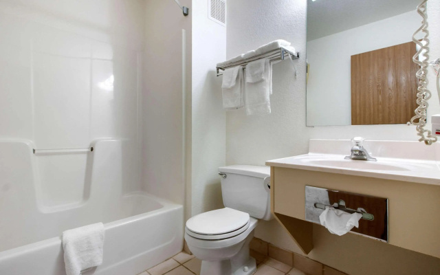 Chamberlain Days Inn Oacoma