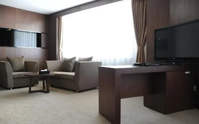 Carin Hotel