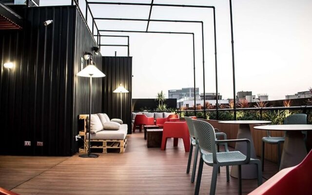 Radisson RED Miraflores