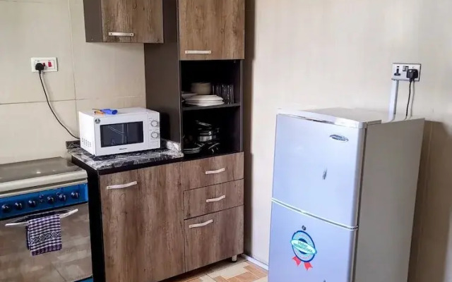 Lovely 2-bedroom Serviced Apartment With a Balcony