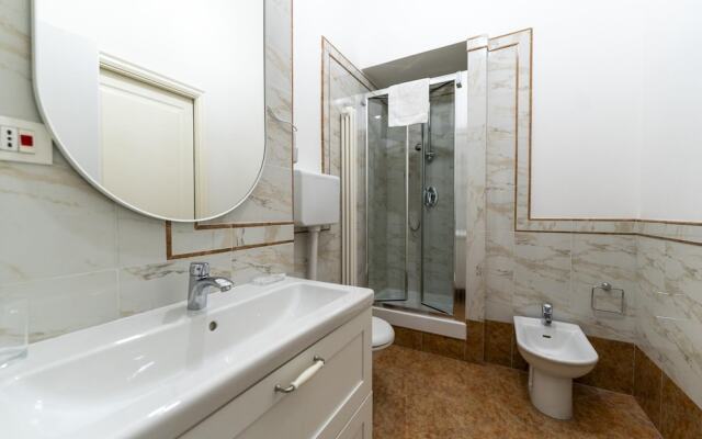 Piazza Sannazzaro 200 - Pop Art