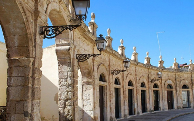 Spacious apartment in Modica with shared pool