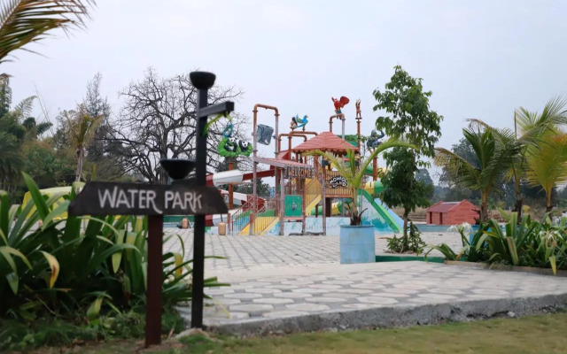 The Pench International