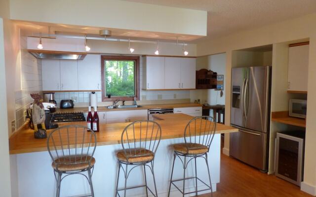 Good Harbor Bay Estate, Lake Michigan