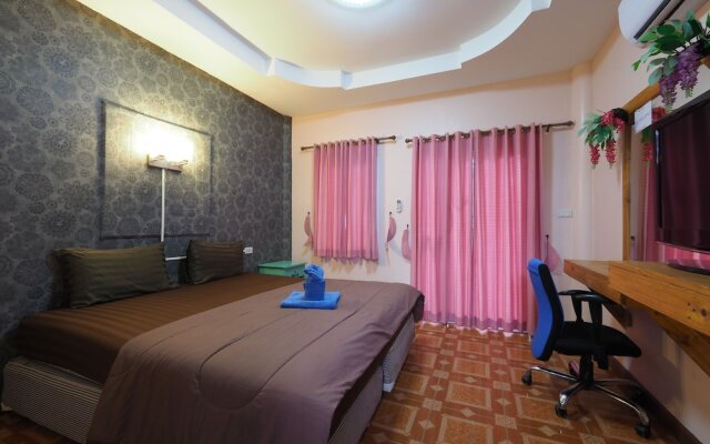 Chidlom Resort by OYO Rooms