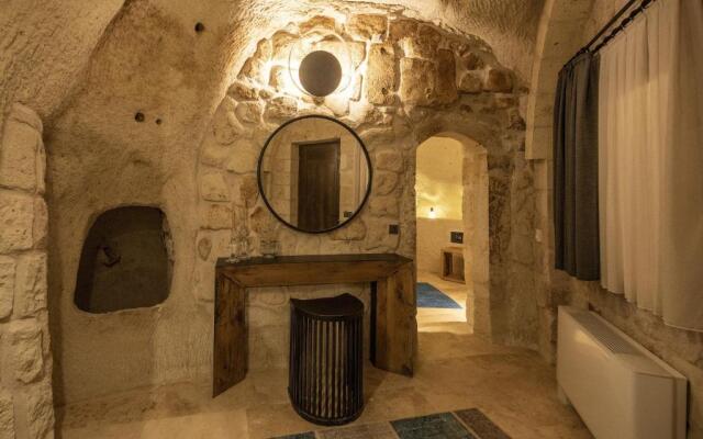 Luvi Cave Hotel