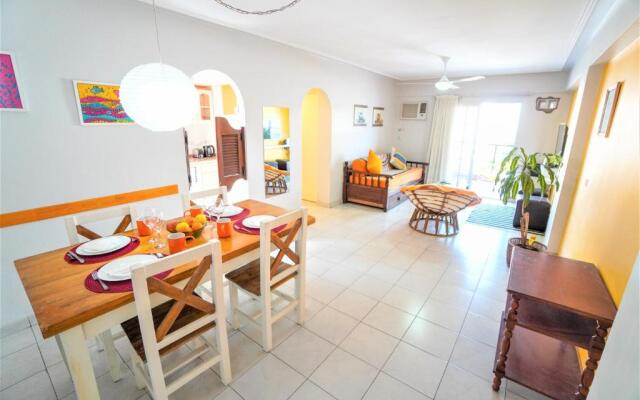 Rent for Days II - Top Centro