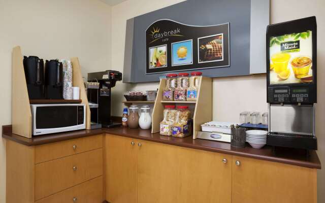 Days Inn by Wyndham Dawson Creek