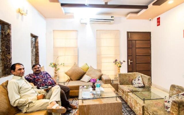 FabHotel Moon Hospitality DLF Phase 3