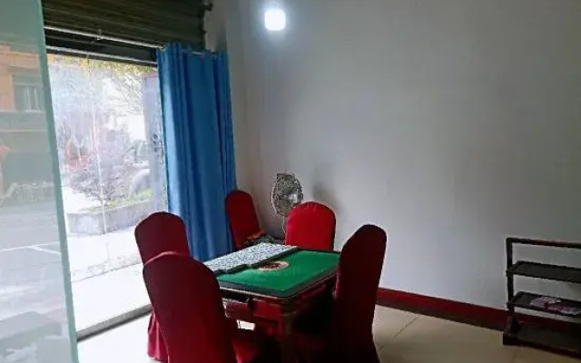 Hailuogou Pinshan Hotel
