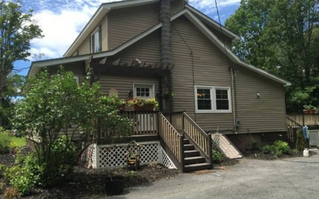 Windsong Retreat Bed & Breakfast