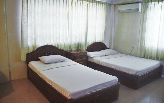 Spring Park Hotel