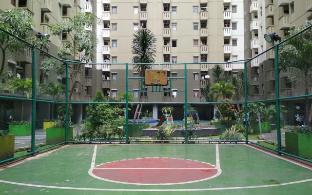Strategic & Relaxing 2BR at Gateway Apartment Ahmad Yani Cicadas